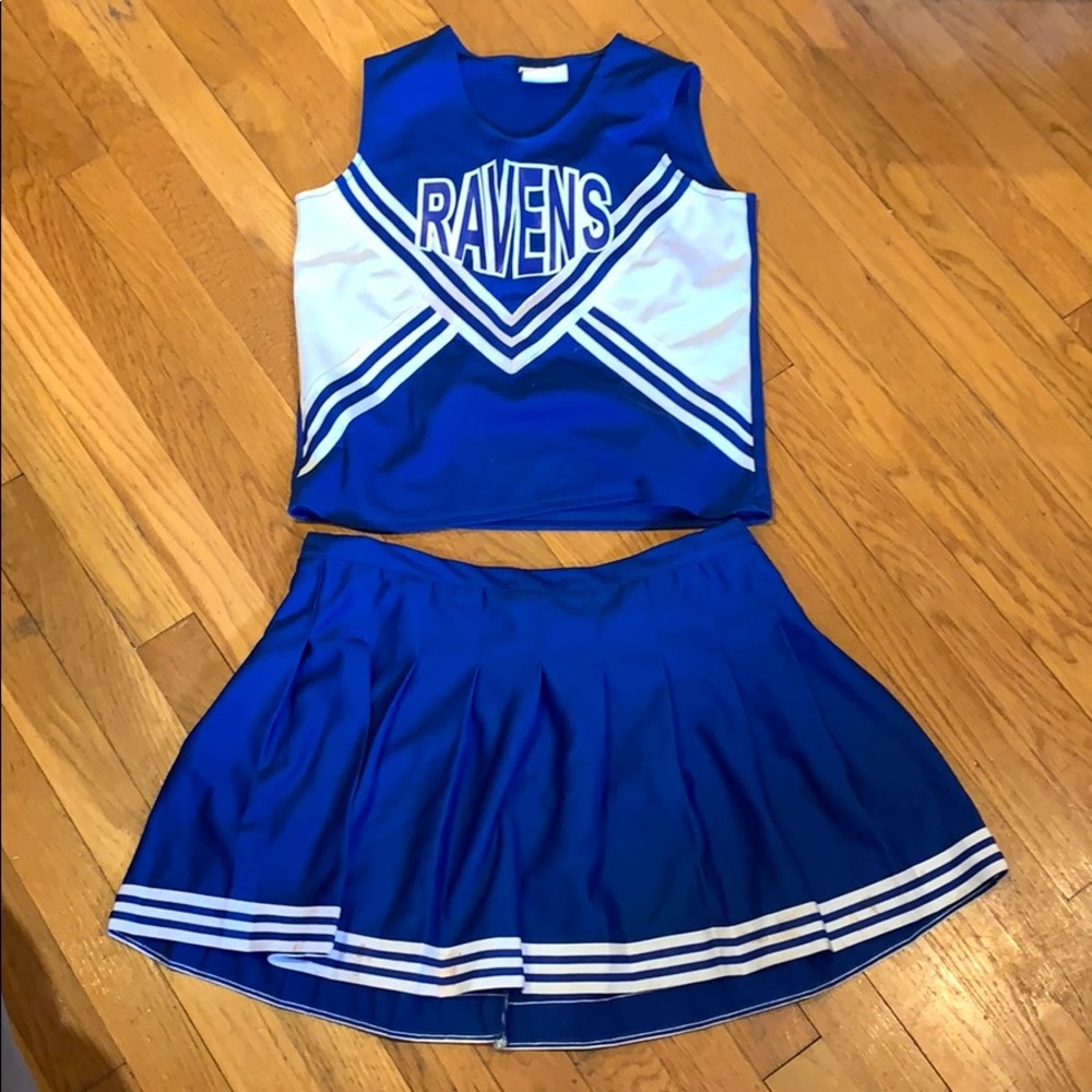 One tree hill Ravens cheerleading uniform